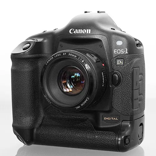 Canon EOS-1Ds camera