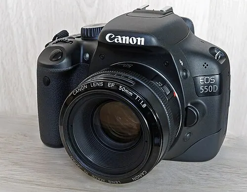 Canon EOS 550D camera