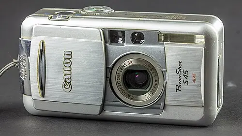 Canon PowerShot S45 camera