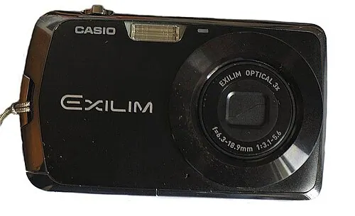 Casio Exilim EX-Z330 camera