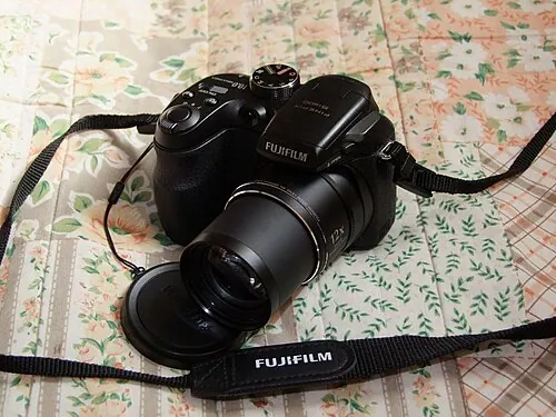 Fujifilm Finepix S1500 camera