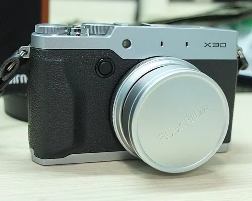 Fujifilm X30 camera