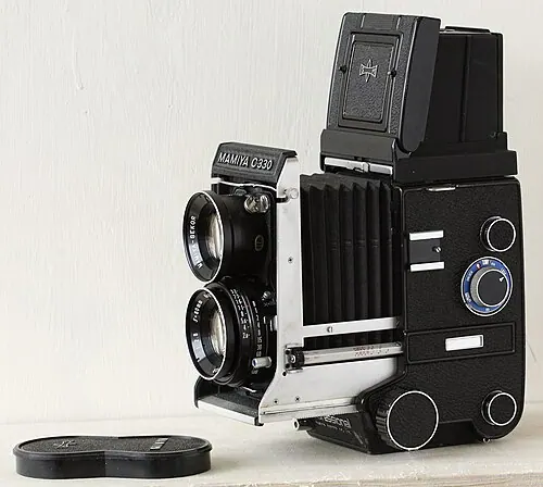 Mamiya C330 camera