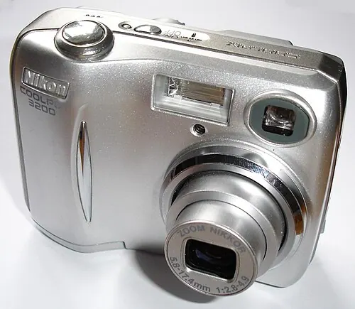 Nikon Coolpix 3200 camera