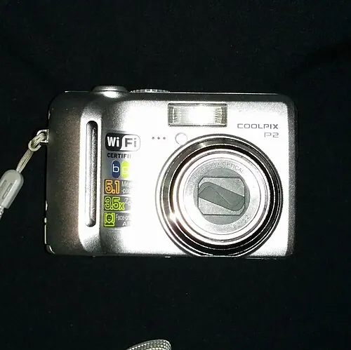 Nikon Coolpix P2 camera