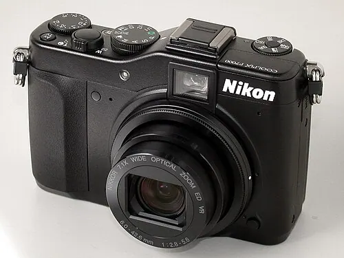 Nikon Coolpix P7000 camera