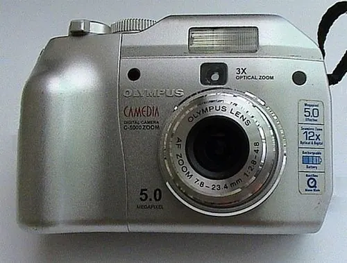 Olympus C-5000 camera
