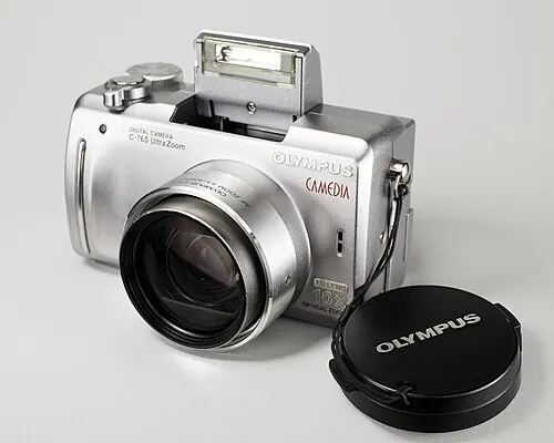 Olympus C-765 Ultra Zoom camera