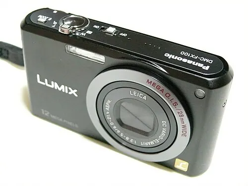 Panasonic Lumix DMC-FX100 camera