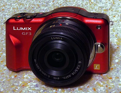 Panasonic Lumix DMC-GF3 camera