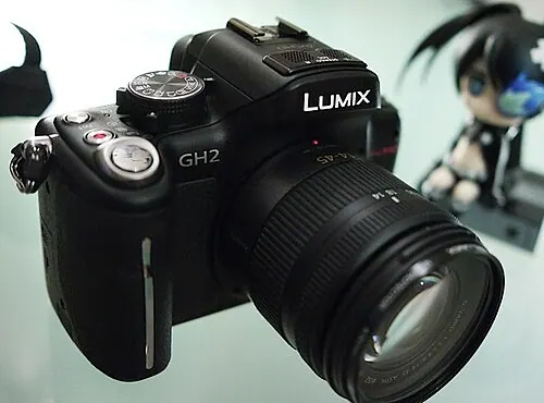 Panasonic Lumix DMC-GH2 camera