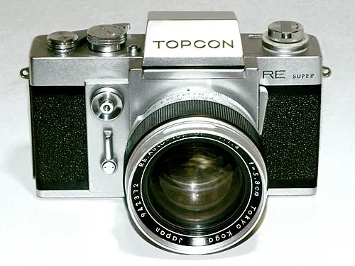 Topcon RE Super camera